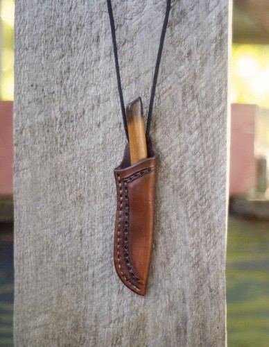 Leather sheath for straight - sheath,