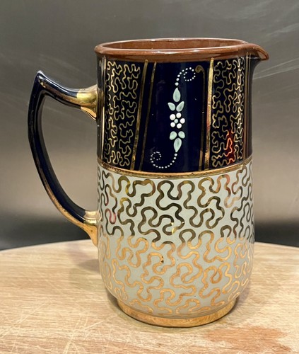 Sadler milk jug 16cm - ,