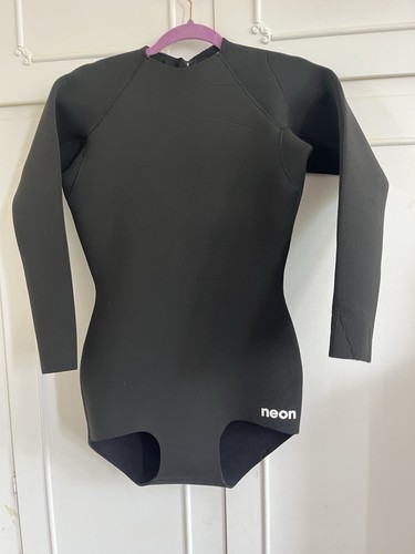 Neon long sleeved yulex - long,