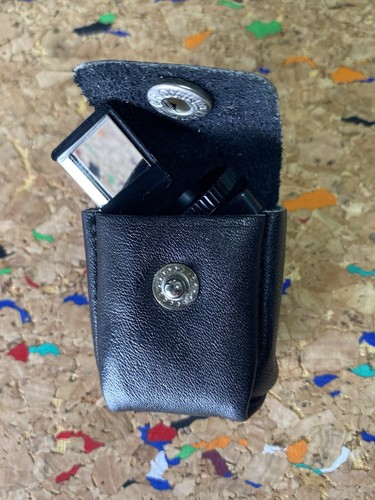 Yashica right angle viewfinder - right,
