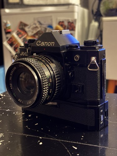Canon 35mm slr film camera - 35mm,