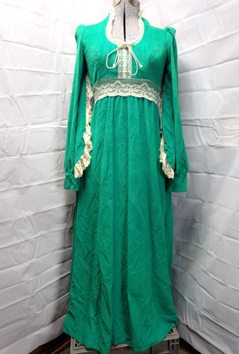 1970 green velvet lace - green, &