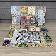 SPARE SPACE CRUSADE PARTS WARHAMMER 40,000 1990 MB BOARD GAME SPACE MARINES 40K