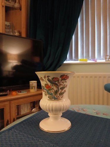 Wedgewood kutani crane bone - kutani,