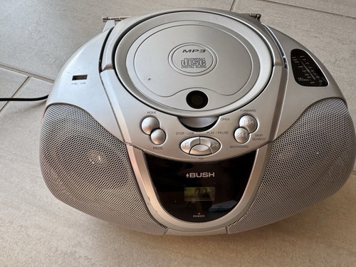 Bush cbb1722mp3 boombox - boombox, see