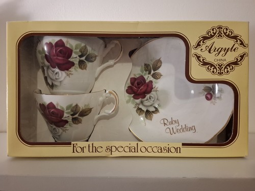Bnib ruby wedding - wedding, tea