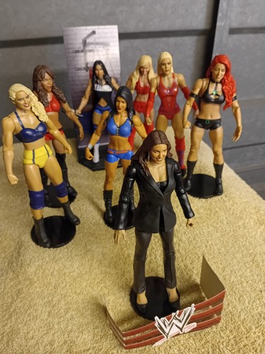 Wwe divas collection new out - divas,