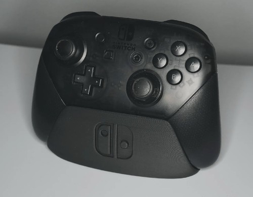 Nintendo switch pro controller - pro,