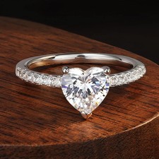 2.0ct Lab-Created Heart Shape