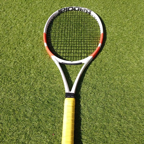 Babolat pure strike 100 - grip, 3