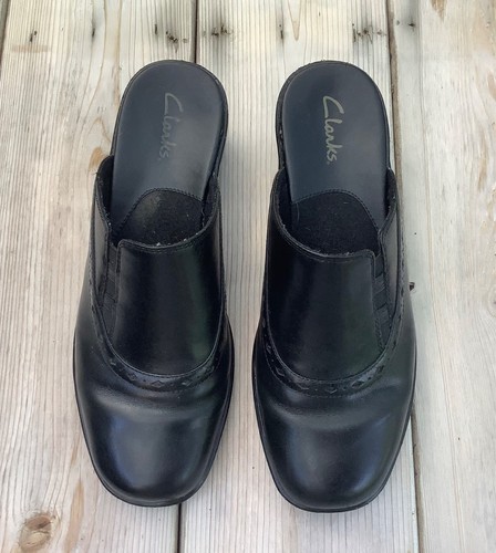 Women clarks leather mules - women’s,