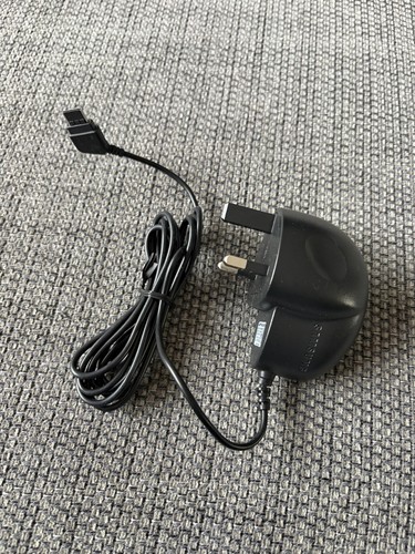 Genuine samsung mains - genuine,
