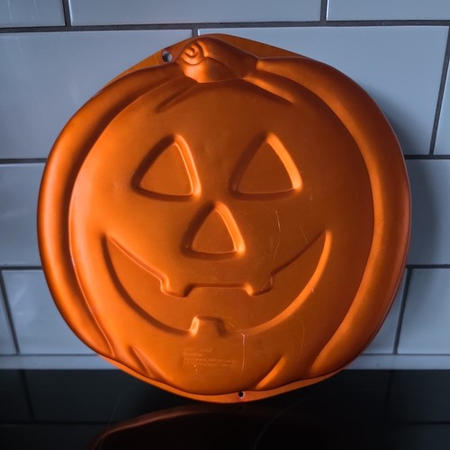 Wilton orange cake - cake, o