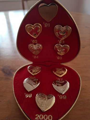 Vintage variety club gold - vintage,