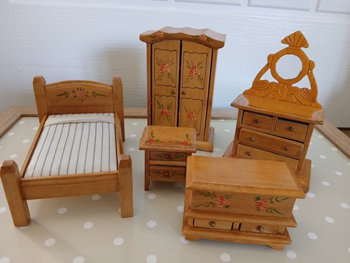 Dolls house furniture job lot - house,