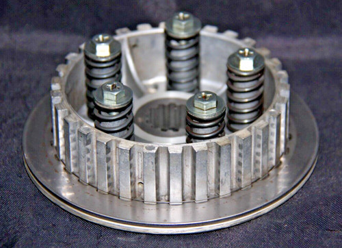 Clutch nut 22u1637100 - clutch, yamaha