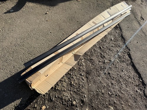 Roof rail - rail,