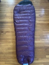 Western Mountaineering Goose