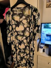 BNWT LADIES SIZE 14-16 BLACK