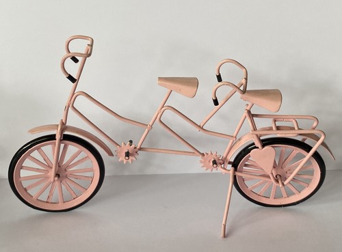 Vintage retro pink metal - pink,