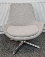 Orangebox AVI 01 Low Back Swivel Chair Light Grey