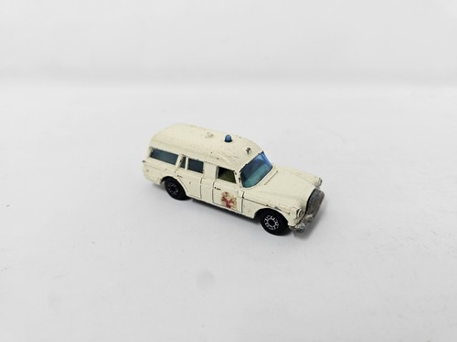 Matchbox mercedes benz - matchbox,