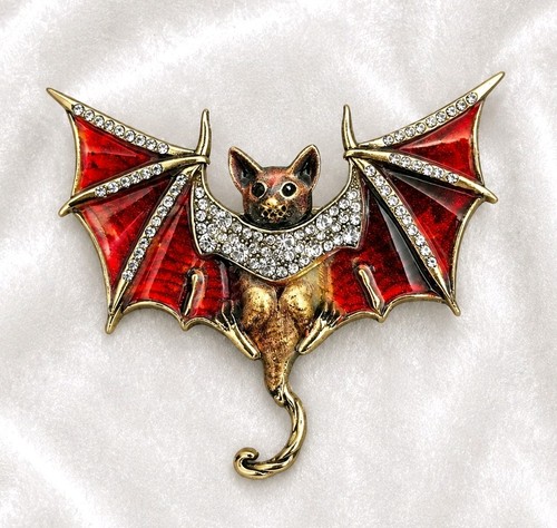 Gothic flying bat brooch - flying,