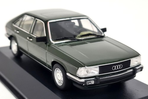 Minichamps audi 100 avant - minichamps, 1:43