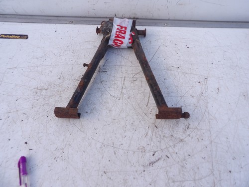 Yamaha 100 centre stand - rs,