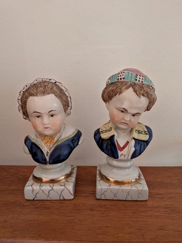 Antique pair figures - antique, busts