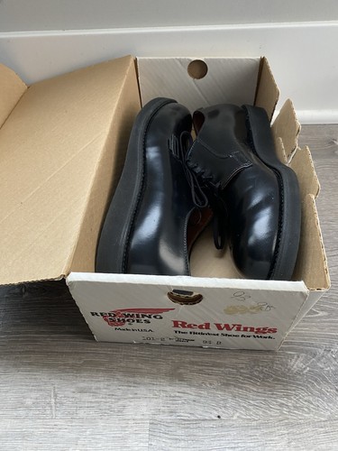 Red wing shoes heritage - wing,