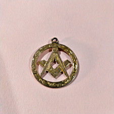 Masonic gold pendant jewel - gold,