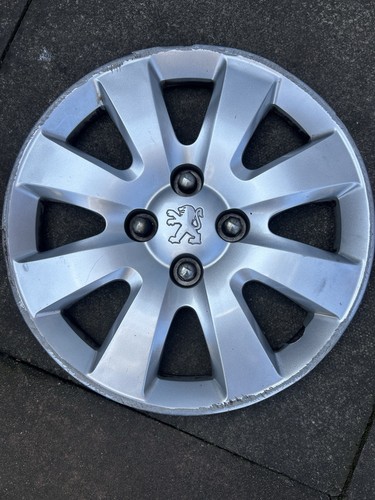 Single peugeot wheel - single, trim