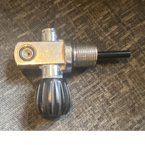 Scuba cylinder valve - scuba, for