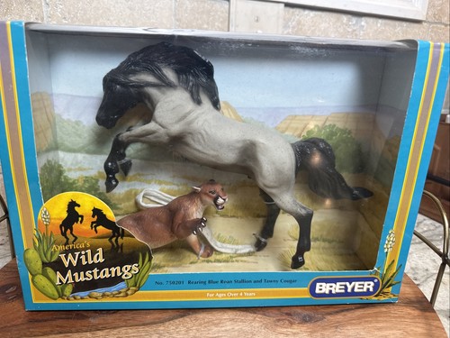 Rare 2007 breyer 750201 - 2007, no.