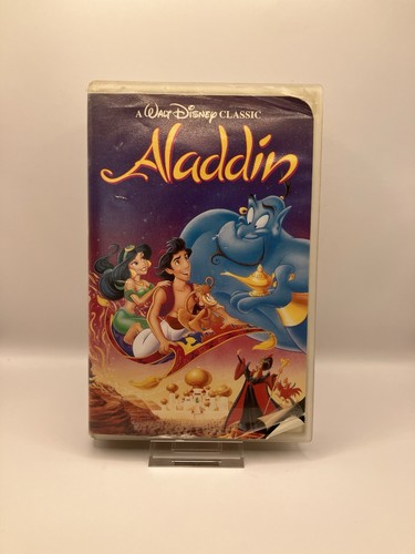 Aladdin vhs video tape - vhs,