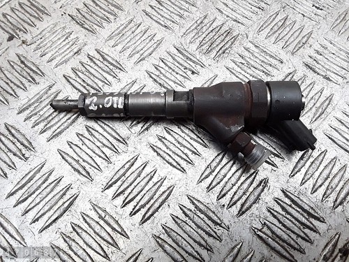 2004 peugeot 607 - 607, injector