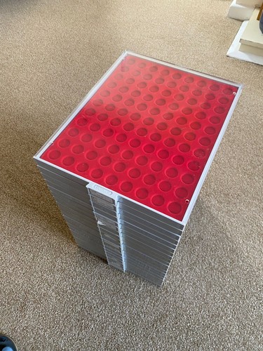 Linder stackable coin - linder, trays