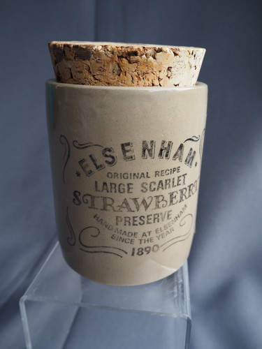 Elsenham stoneware strawberry