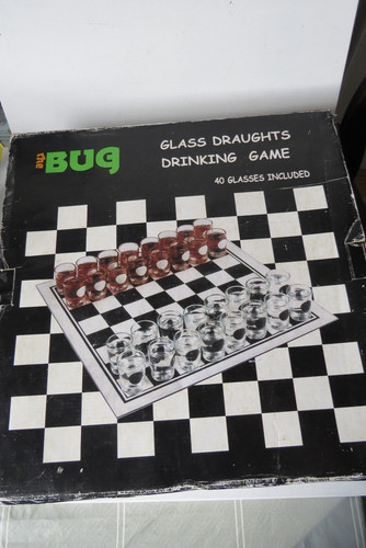The bug glass draughts - bug,