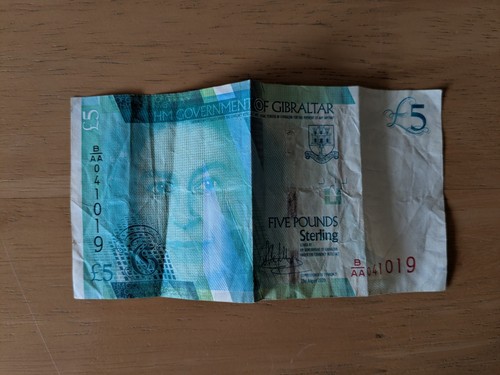 Gibraltar bank note pounds - note, 5