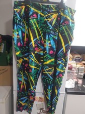 Avon Size 22-24 Multi Coloured
