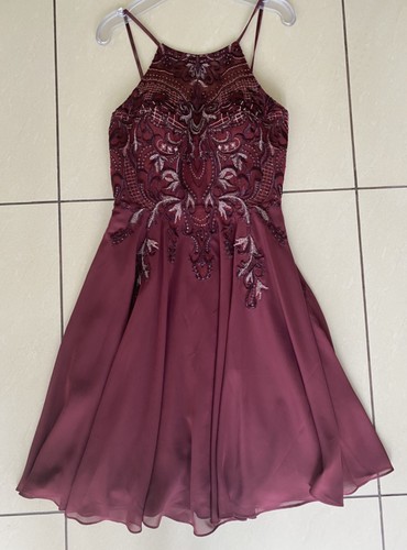 Elegant line knee length - elegant, knee-length