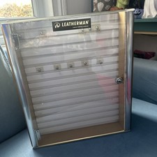 Leatherman Shop Display Case Shop Cabinet