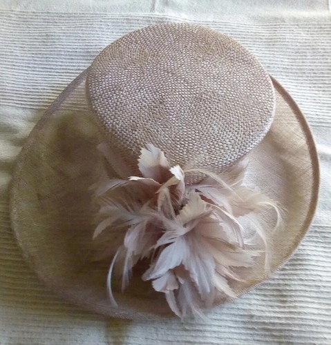 Beautiful dusky pink hat with