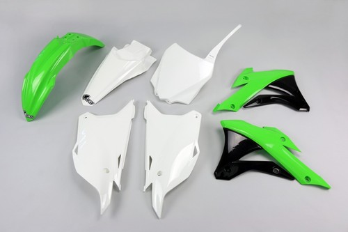 Ufo plastics kit - ufo,