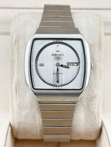 Vintage men wrist - men's, automatic
