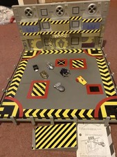 Robot Wars Arena with