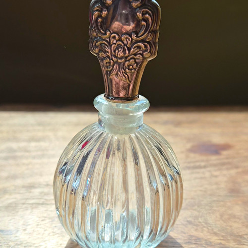 Ribbed glass decorative - ribbed,