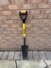Roughneck  Drain Spade with Short Handle
